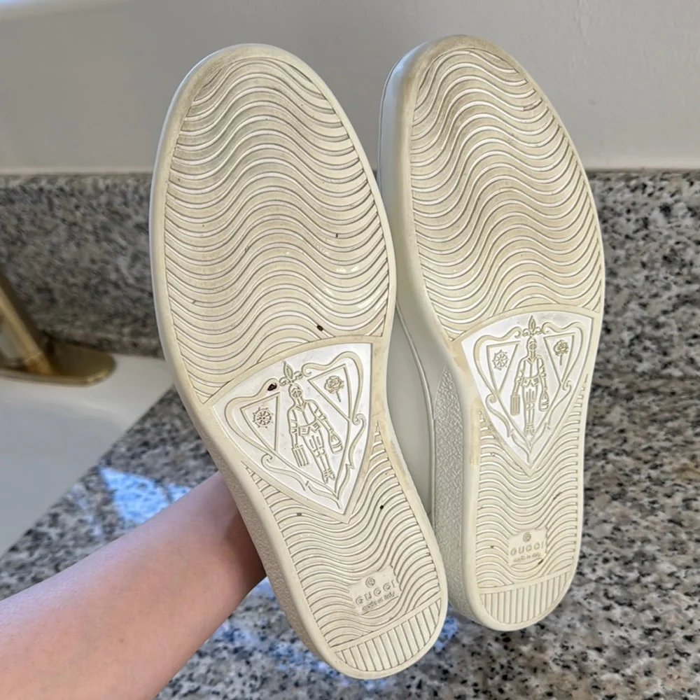 Gucci White Leather Sneakers with Silver Heel Tab